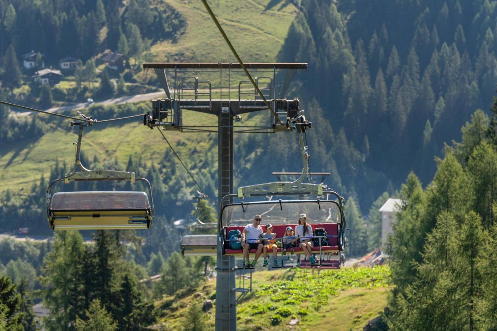Apartment Hotel Schneerose Sonnenalpe Nassfeld Extérieur photo