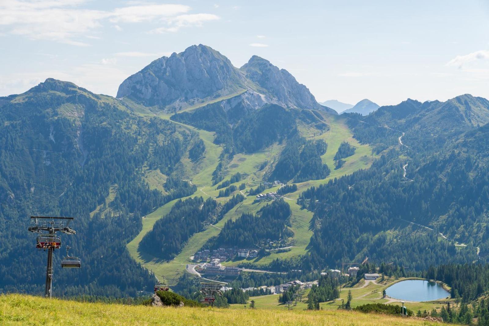 Apartment Hotel Schneerose Sonnenalpe Nassfeld Extérieur photo